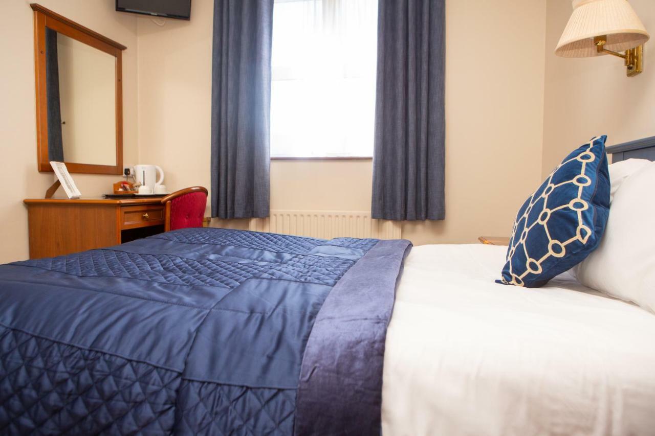 Leens Hotel Abbeyfeale Esterno foto